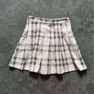 plaid pleated tennis skirt